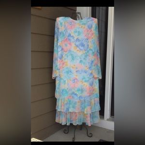 Lori Max pastel floral print summer womens ruffle dress, size 20W